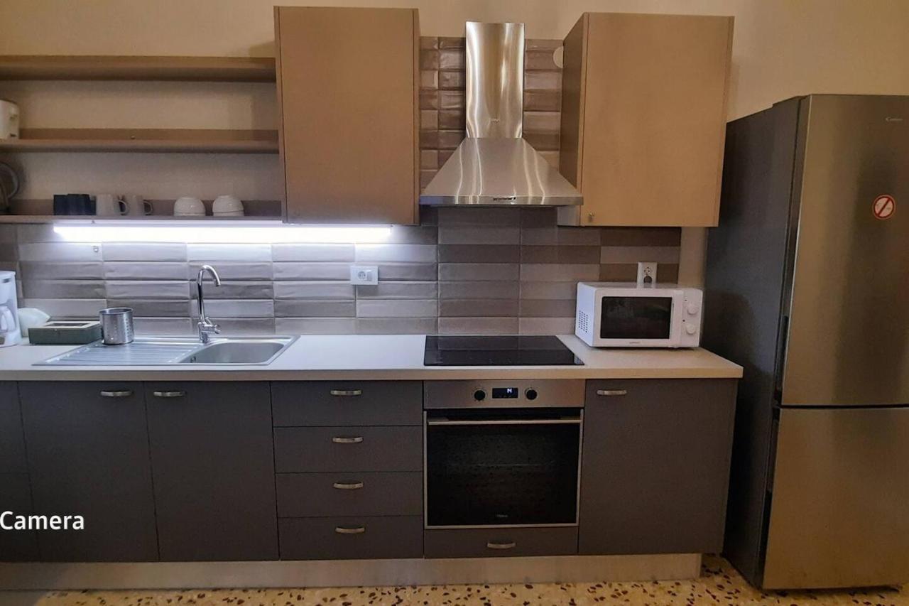 Veneris Residence 2-Bedroom Apartment In Chania Chania  Zewnętrze zdjęcie